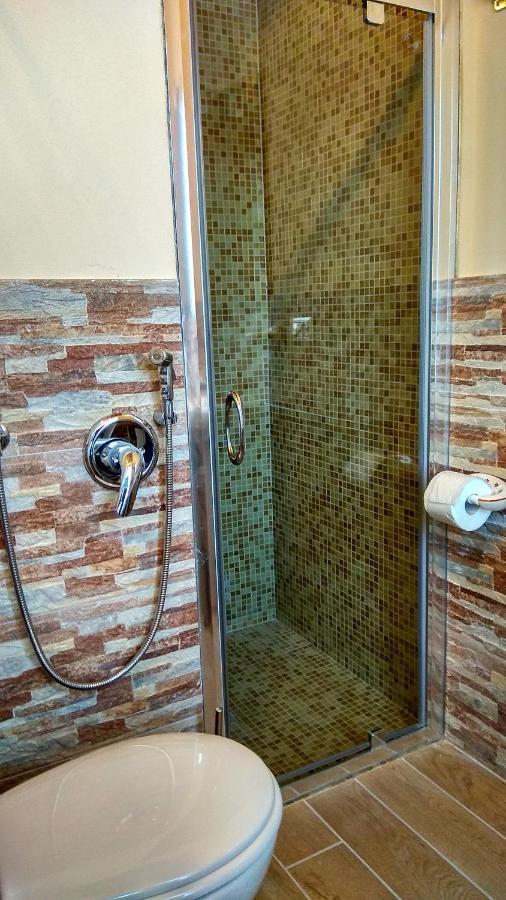 ルッカ Le Rondini Di San Donato Bed & Breakfast エクステリア 写真