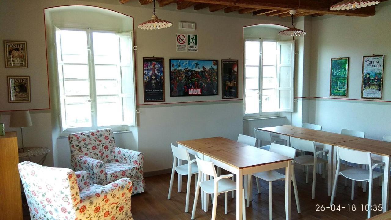 ルッカ Le Rondini Di San Donato Bed & Breakfast エクステリア 写真