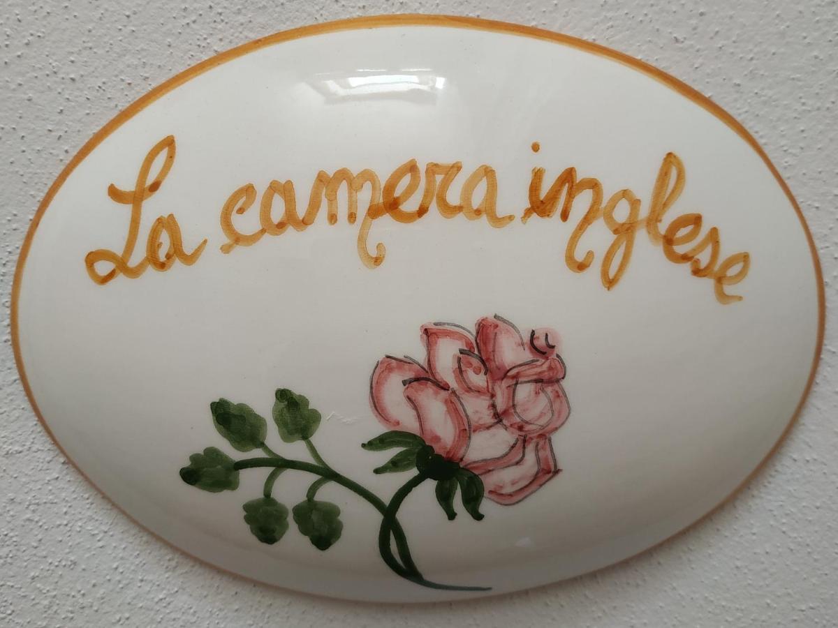 ルッカ Le Rondini Di San Donato Bed & Breakfast エクステリア 写真